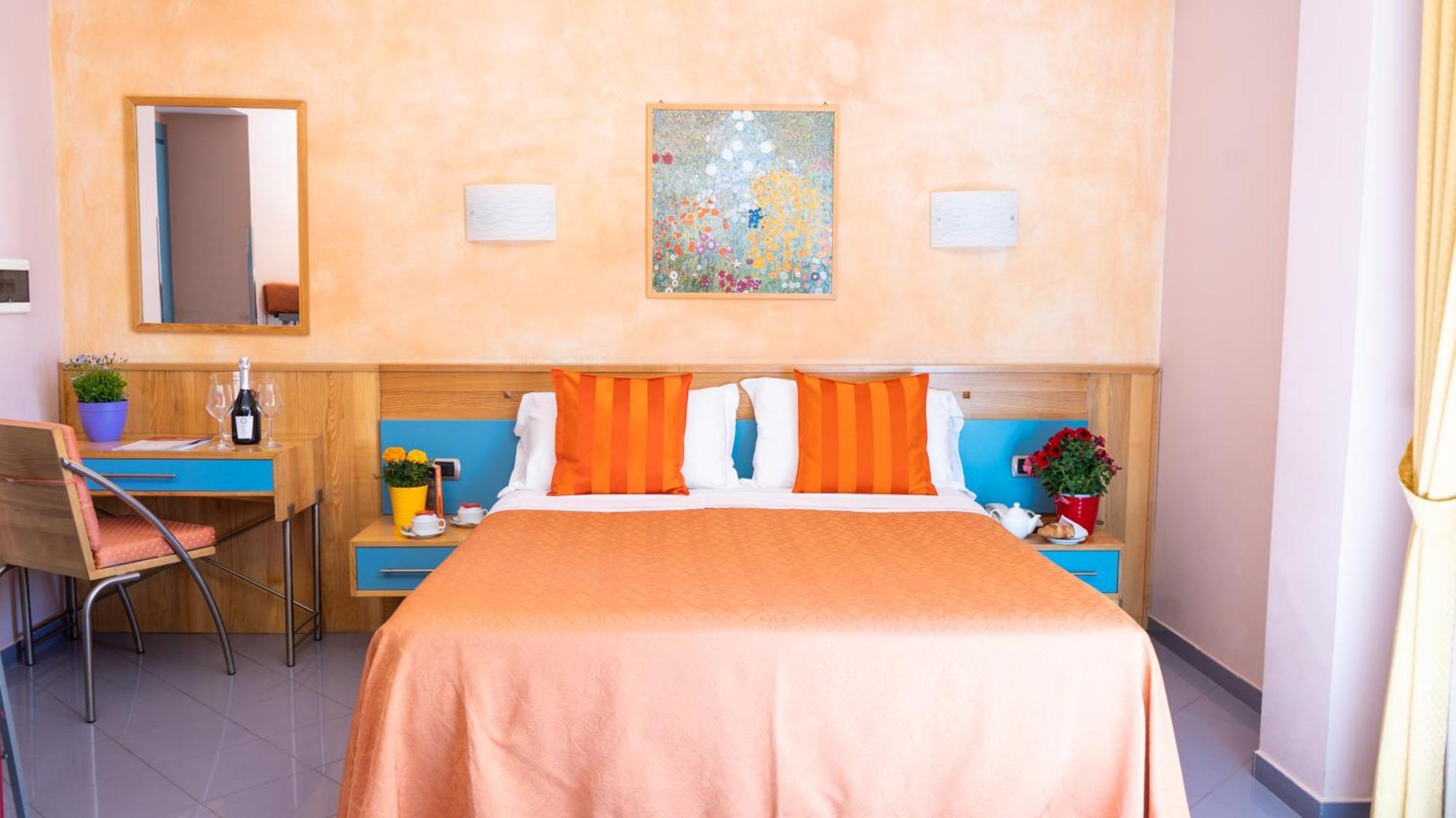Hotel Diana